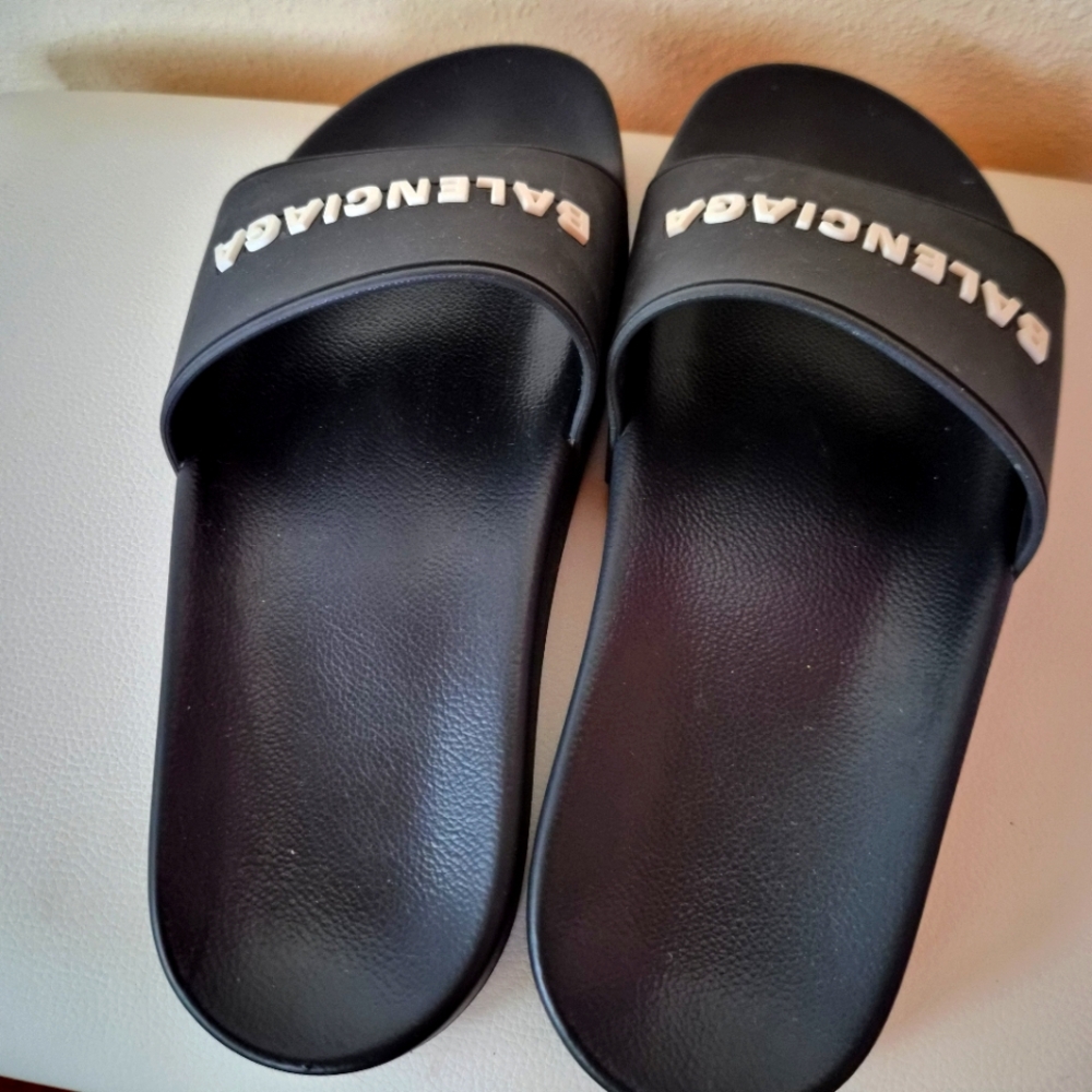 Balenciaga Black Slides